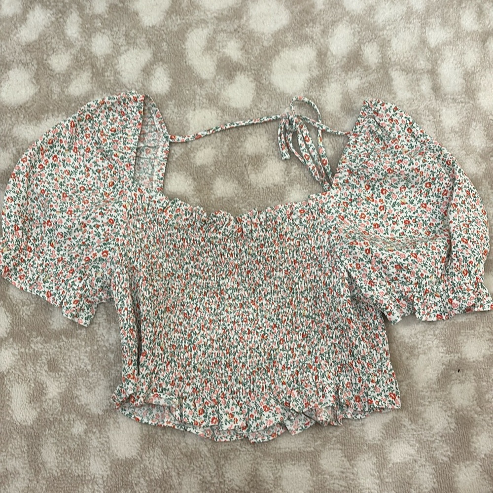 Floral top